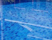 泳池砖专用填缝剂与瓷砖胶的使用方法