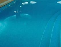 泳池马赛克颜色会影响到泳池水的颜色吗